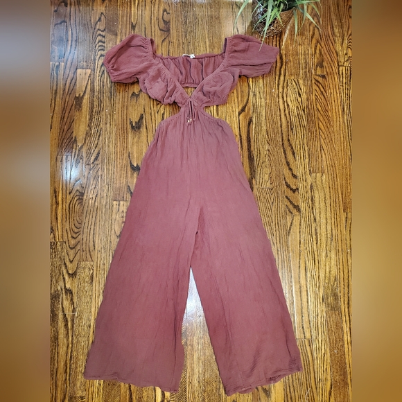 Anthropologie By Astr The Label Gauze Cut Out Jumpsuit - Picture 5 of 11